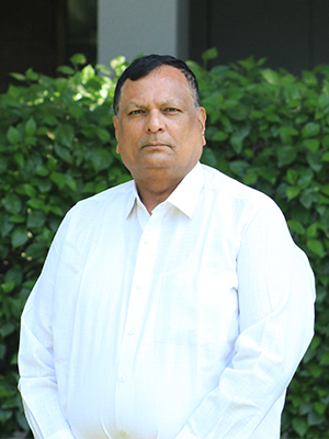 Mr Rakes Mr.-Rakesh-Shah