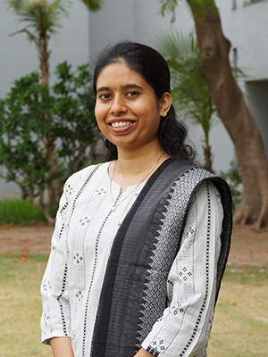 Dr. Bageshree Ramdas Bageshwar